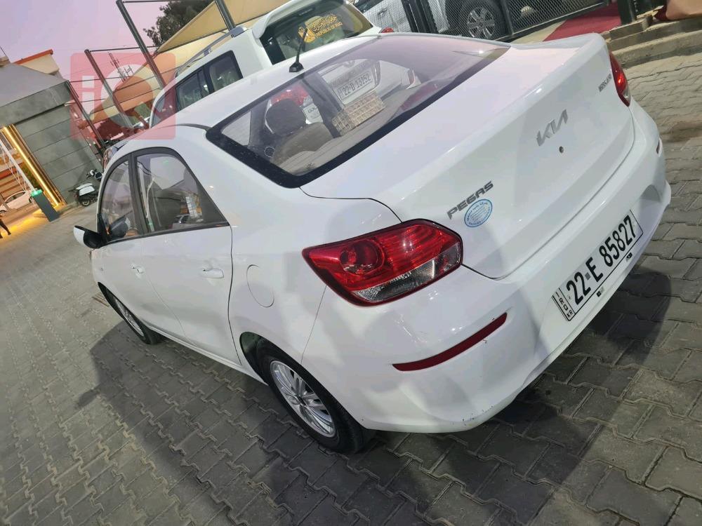 Kia Pegas